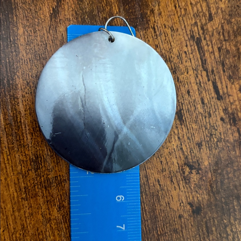 Abalone Shell Round Earrings - image 5